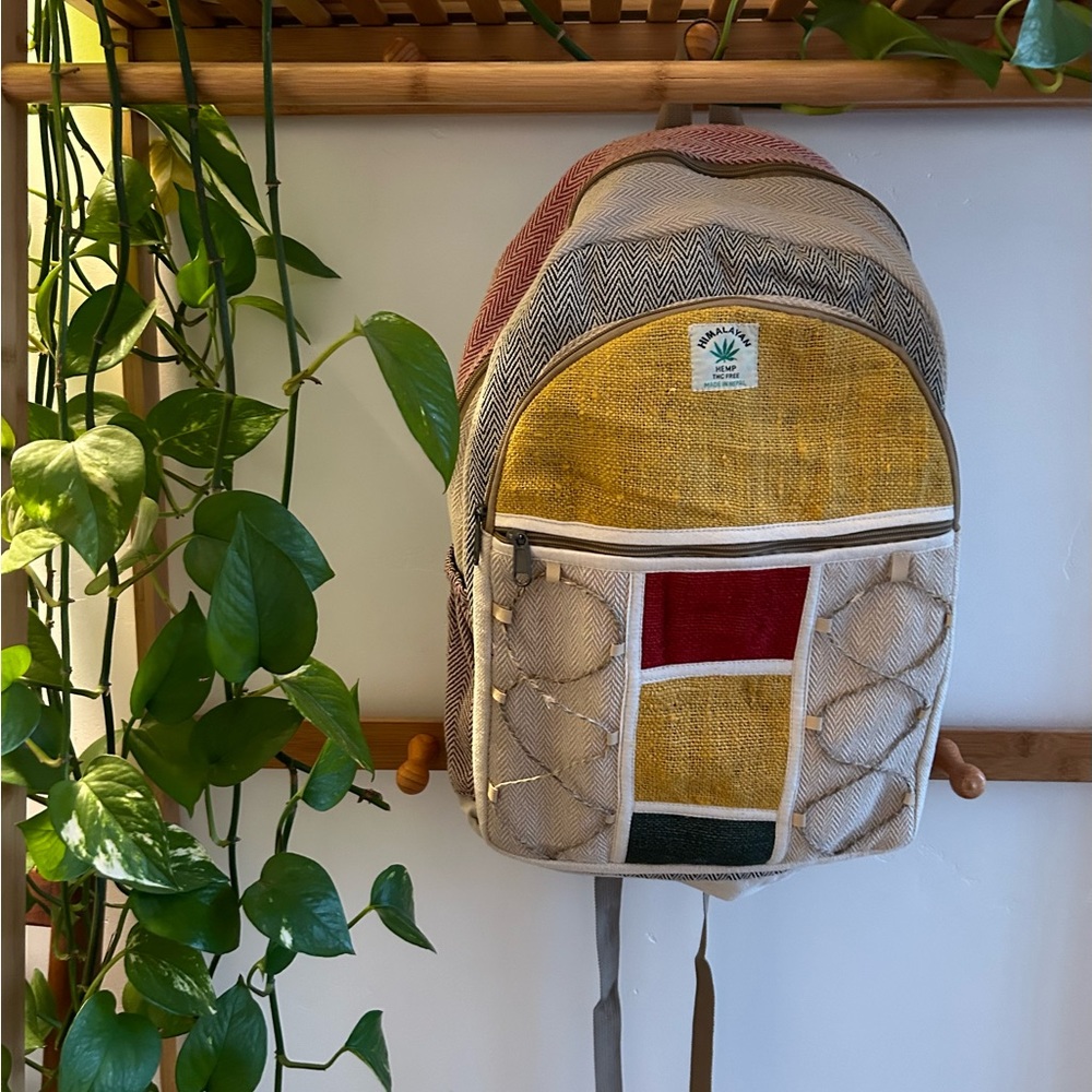 Rastafarian back pack